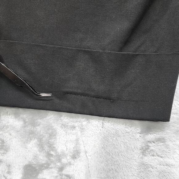 INC International Concepts Pants Womens 18 Black Cuffed Capri Chino Stretch - Picture 4 of 11